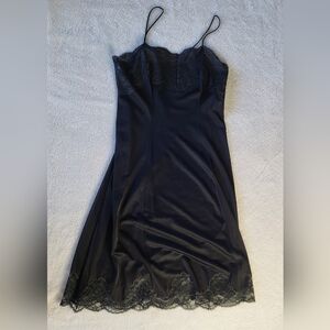 Hutzler of Baltimore Vintage Black Lace Nightgown Made in Italy Size 38